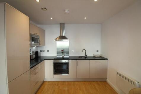 208/1 Brewery Wharf, LS10 photo 3