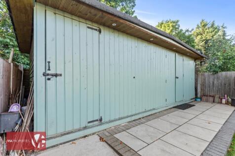 The Cherries St Leonards Road Nazeing Nazeing EN9 2HJ via proper