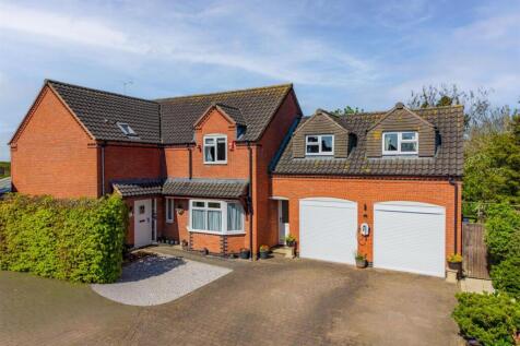4 Orchard Close-6.jpg