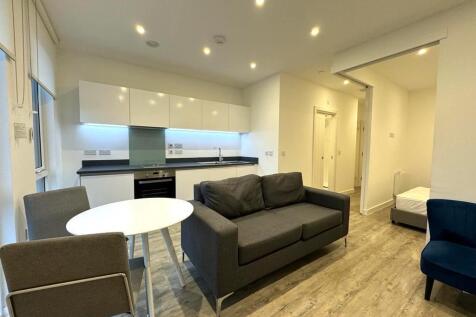 Living Area.jpeg