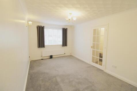Osier Close, Ely photo 3