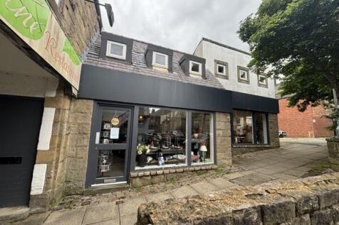 Retail Property (high street) to rent Image 3