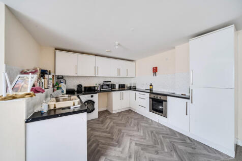 1358318-10-68d3c9...