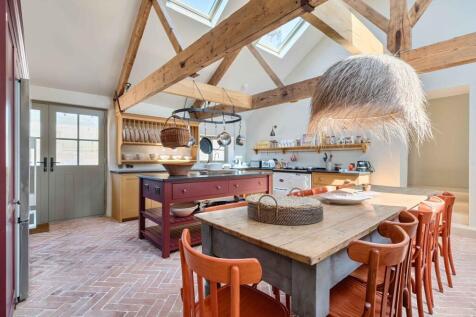 1298221-32-682df5...