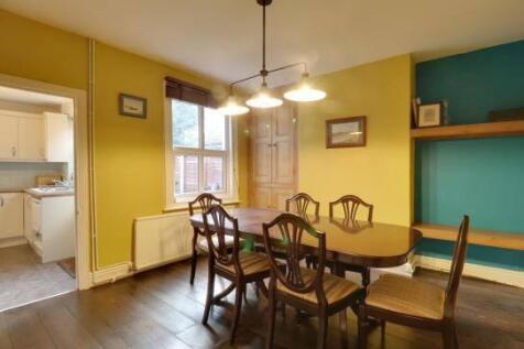 Rowley Grove, Stafford, ST17 9BL photo 3
