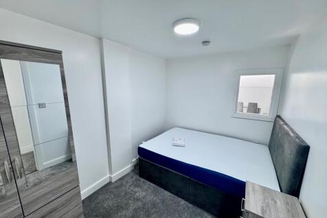 Castle Edge, City Centre, NG7 photo 5