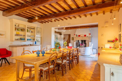 Interno