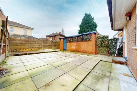 Whiteside Road Rear Garden