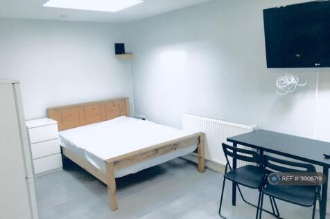 Large Self Contained Studio