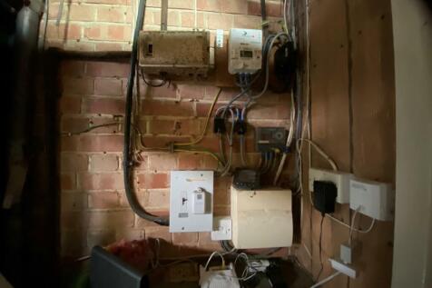 meter and fuse boxes.jpg