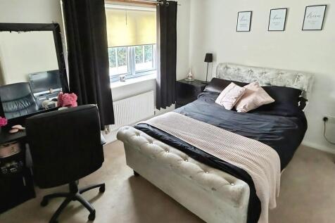 47a3f6b9-WhatsApp...