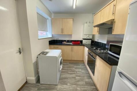 Cedar Grove, Fallowfield, £150pppw photo 4