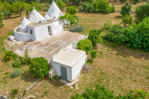 0022256-012_trullo_sessana_for_sale_ostuni_puglia_ital