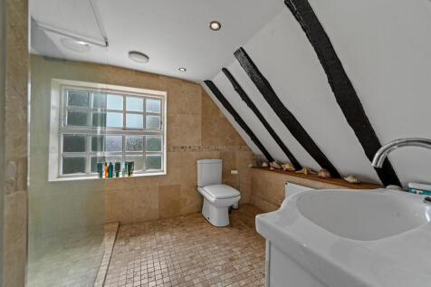 PT-FC(COL)-TheWhi...