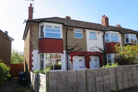 1-bed flat on Reading Road,Northolt,UB5, £1,350/mo