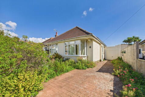 Worthing, BN12 - property photo
