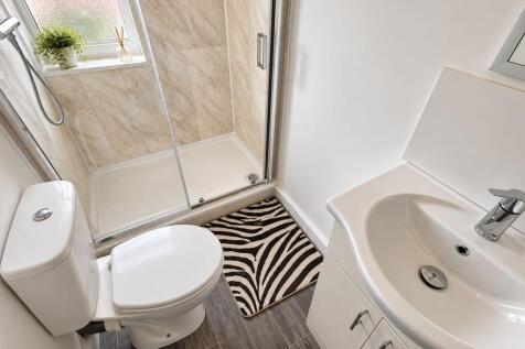 Rolleston Drive, Nottingham photo 3