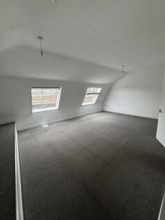 Bright, recently redecorated top-floor double b...