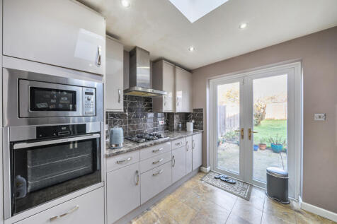 1383910-8-6926f6a...