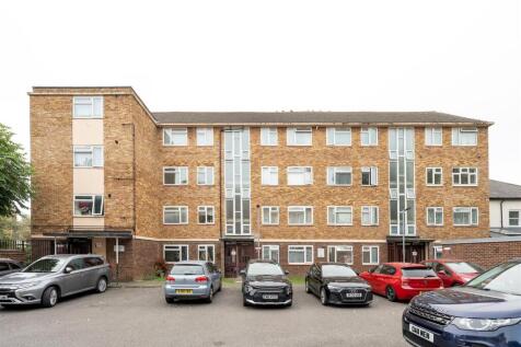 Richmond Road, E7