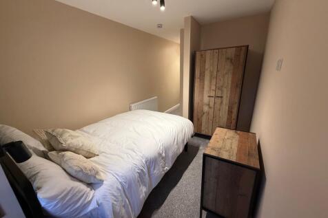 Room 3, Neale Street photo 5