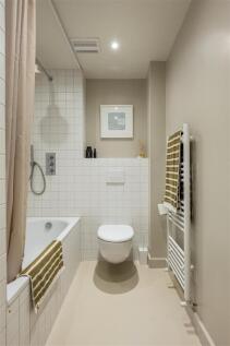 1 bed, 1 bath Flat in london - Photo 16