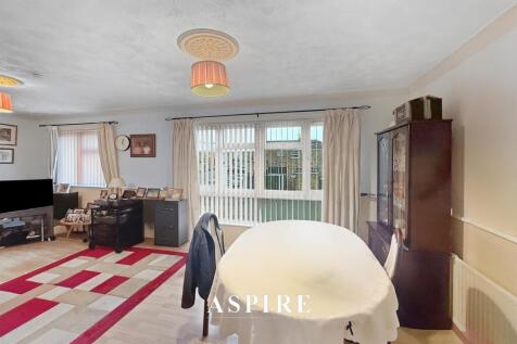 WhatsApp Image 2025-12-01 at 8.54.02 AM (3).jpg