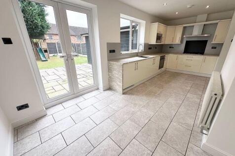 Robinsbay Road, Woodhouse Park, Manchester photo 3