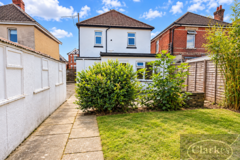 10_rear_garden