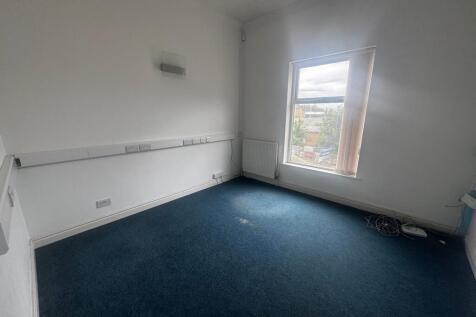 Office to rent Image 7