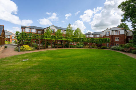 Apartment 22, Bou...