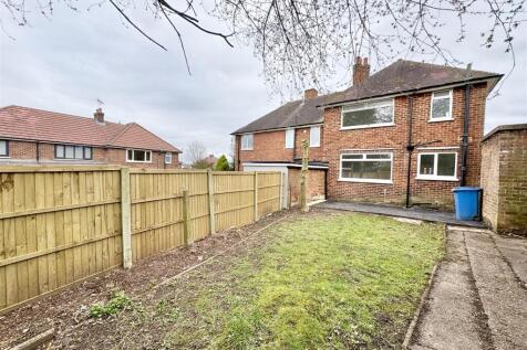 Enclosed Rear Garden