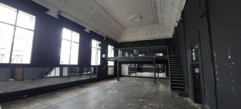 Commercial Property to rent Image 4