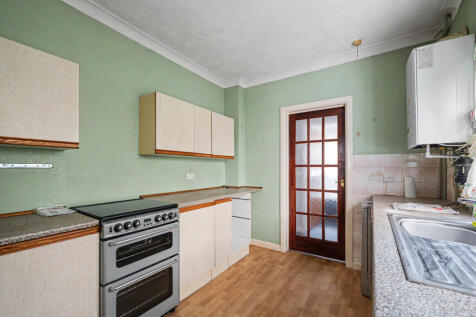 72 Milton Road, Southampton, SO15 2HR