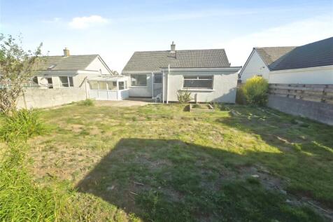Agar Crescent, Illogan Highway, Redruth, Cornwall, TR15 photo 5