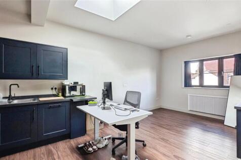 Kitchen/Reception