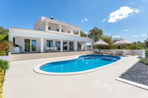 Exterior 1.2 (Large)