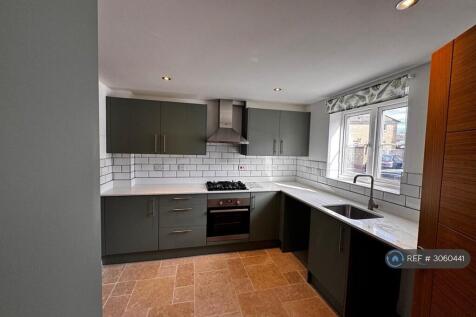 Ellworthy Court, Frome, BA11 photo 5