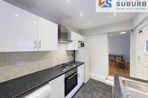 BMT26 Kitchen (2)