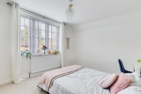 Pixmore Way 88-11.jpg