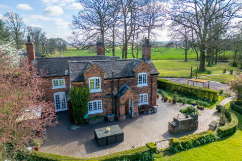 keeperscottagebrockhurstlanecanwellb755sn30