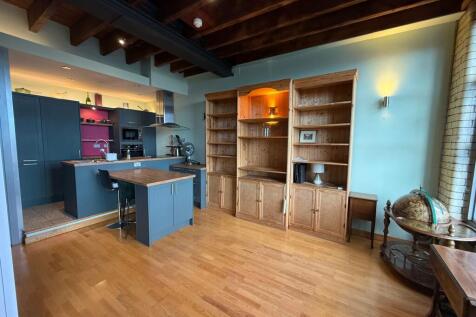 Living space 1