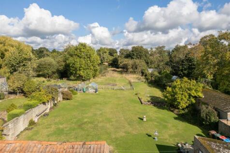 Rose Garth Aerial-3.jpg