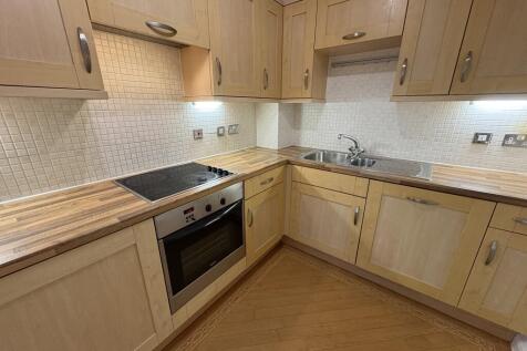 Congreve Way, Stratford-upon-avon, Warwickshire photo 3