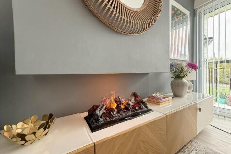 TOLETTOWNLANELOUN...