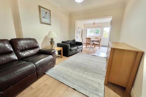 STUDENT FIVE BEDROOMS, WINTON-P00112 photo 3