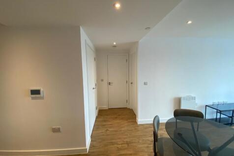 Saxton Lane, Leeds, West Yorkshire, LS9 photo 3