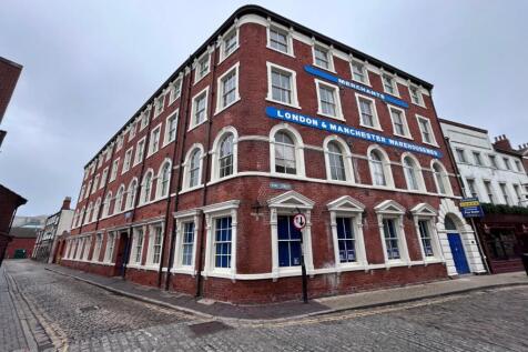 2-bed flat on Merchants Warehouse, Robinson Row, Hull, HU1, £975/mo