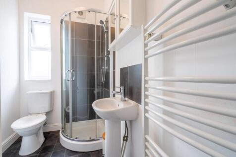 Bathroom2.jpeg