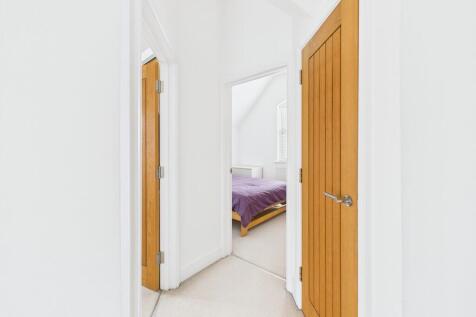 CAM05068G0-PR0013...